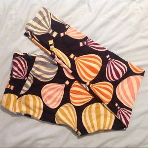 Tall and curvy TC hot air ballon Lularoe leggings